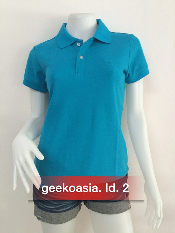 เสื้อโปโลสีพื้นหญิง ฟ้าหม่น