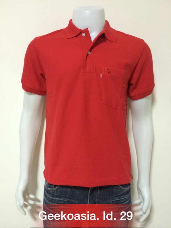 เสื้อโปโลชายสีแดง