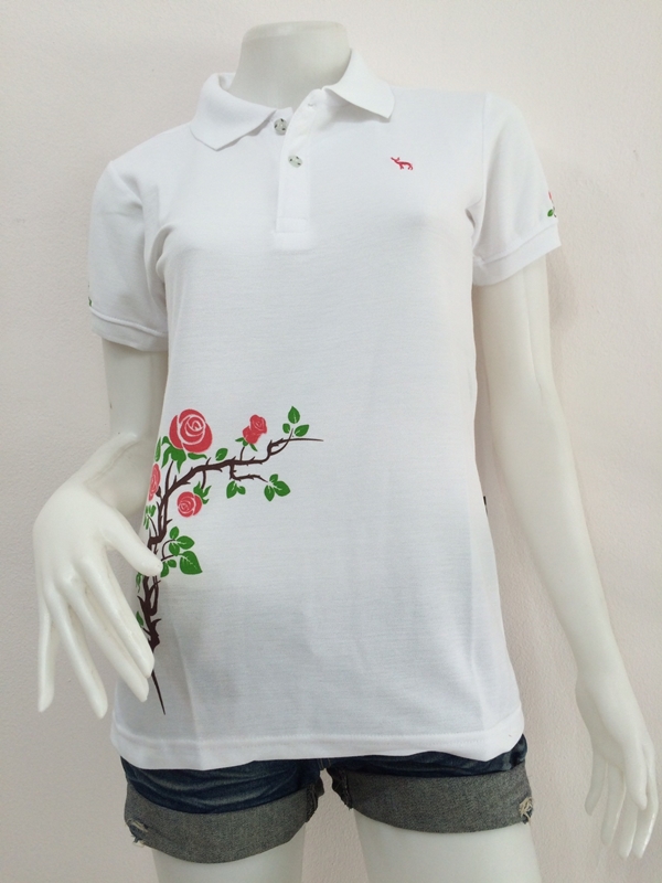 เสื้อโปโลหญิงดอกกุหลาบ